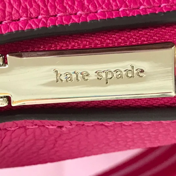 Kate Spade Rosie  Small Crossbody Bag. Pink. Pink  & White Strap. New With Tag. - Picture 7 of 13